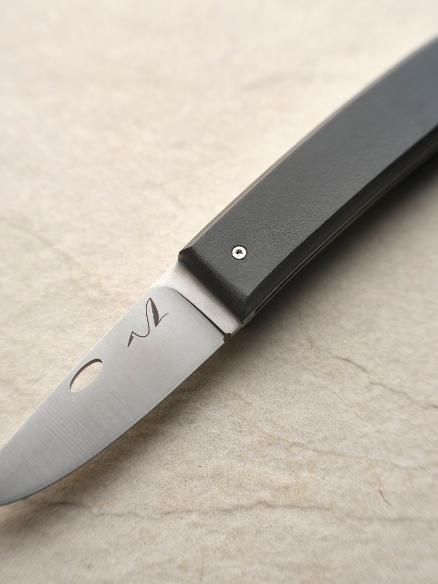 Couteau pliant artisanal en bois